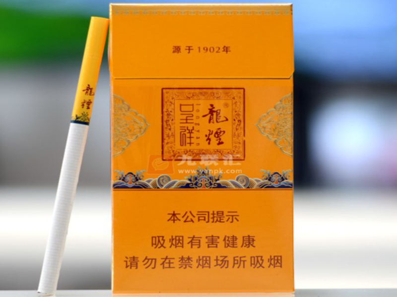 口岸物流中转装卸现场